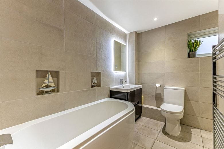 3 bedroom house, Church Street, Stapleford CB22 - Available