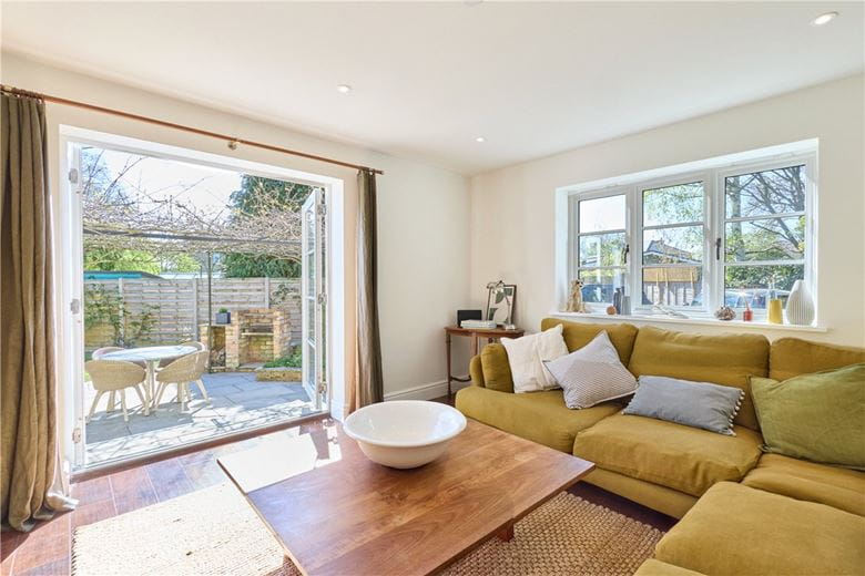 4 bedroom house, Cambridge Road, Oakington CB24 - Available