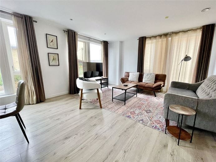 2 bedroom flat, Hills Road, Cambridge CB2 - Available