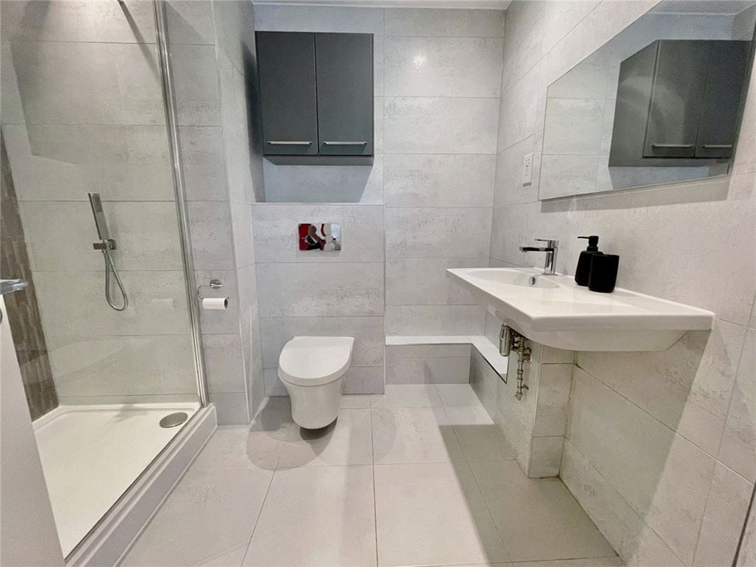 2 bedroom flat, Hills Road, Cambridge CB2 - Available