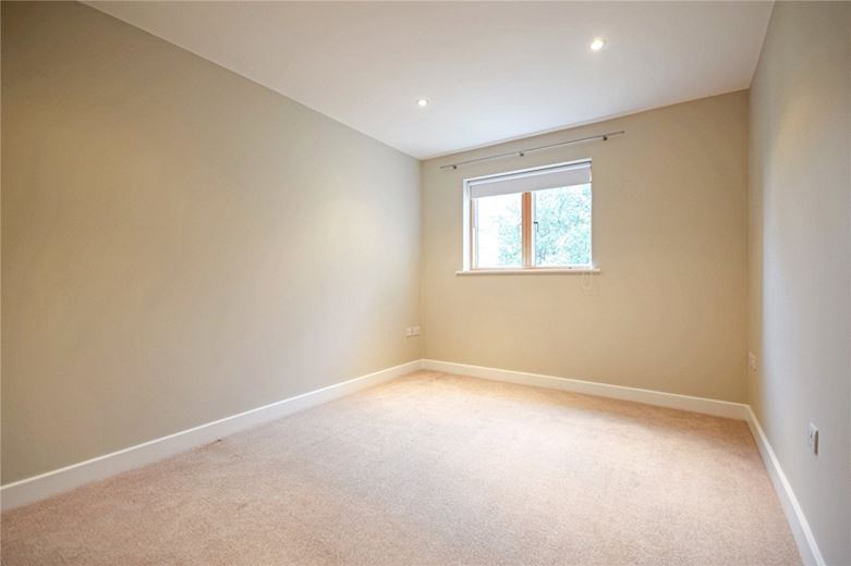 2 bedroom flat, Long Road, Cambridge CB2 - Available