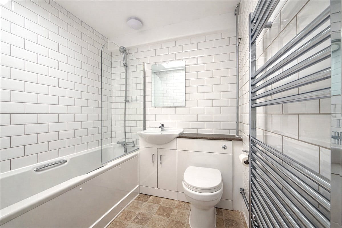 2 bedroom house, Rivar Place, Sleaford Street CB1 - Available