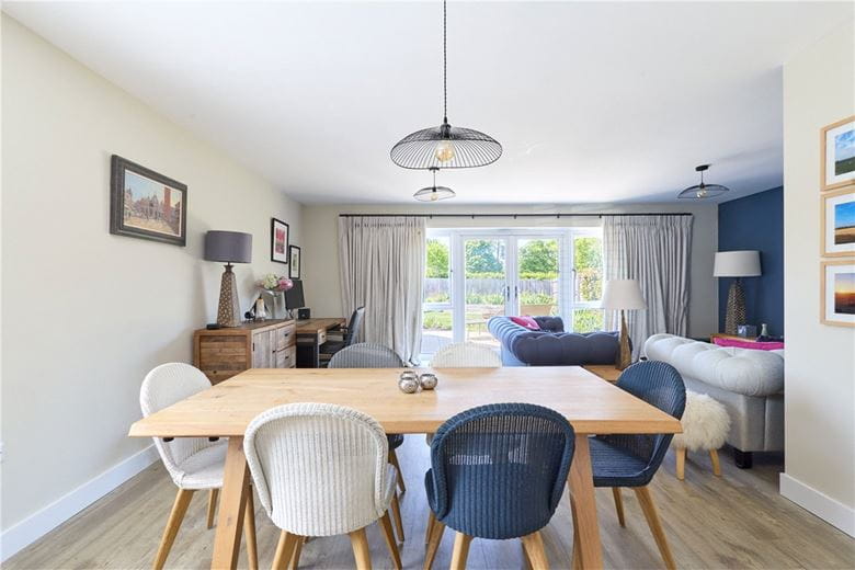 3 bedroom house, Larkfield, Great Abington CB21 - Available