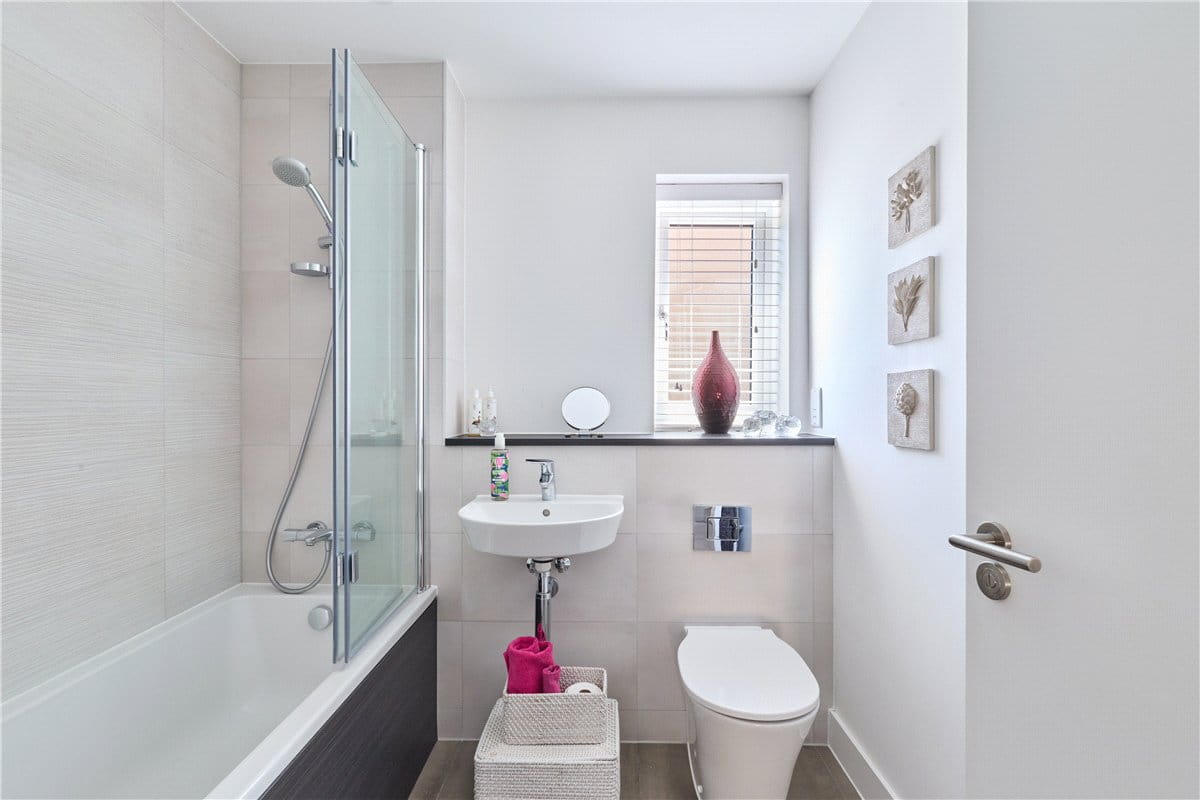 3 bedroom house, Larkfield, Great Abington CB21 - Available