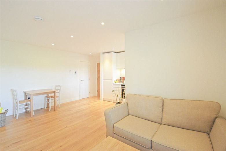 1 bedroom flat, Regent Terrace, Cambridge CB2 - Available