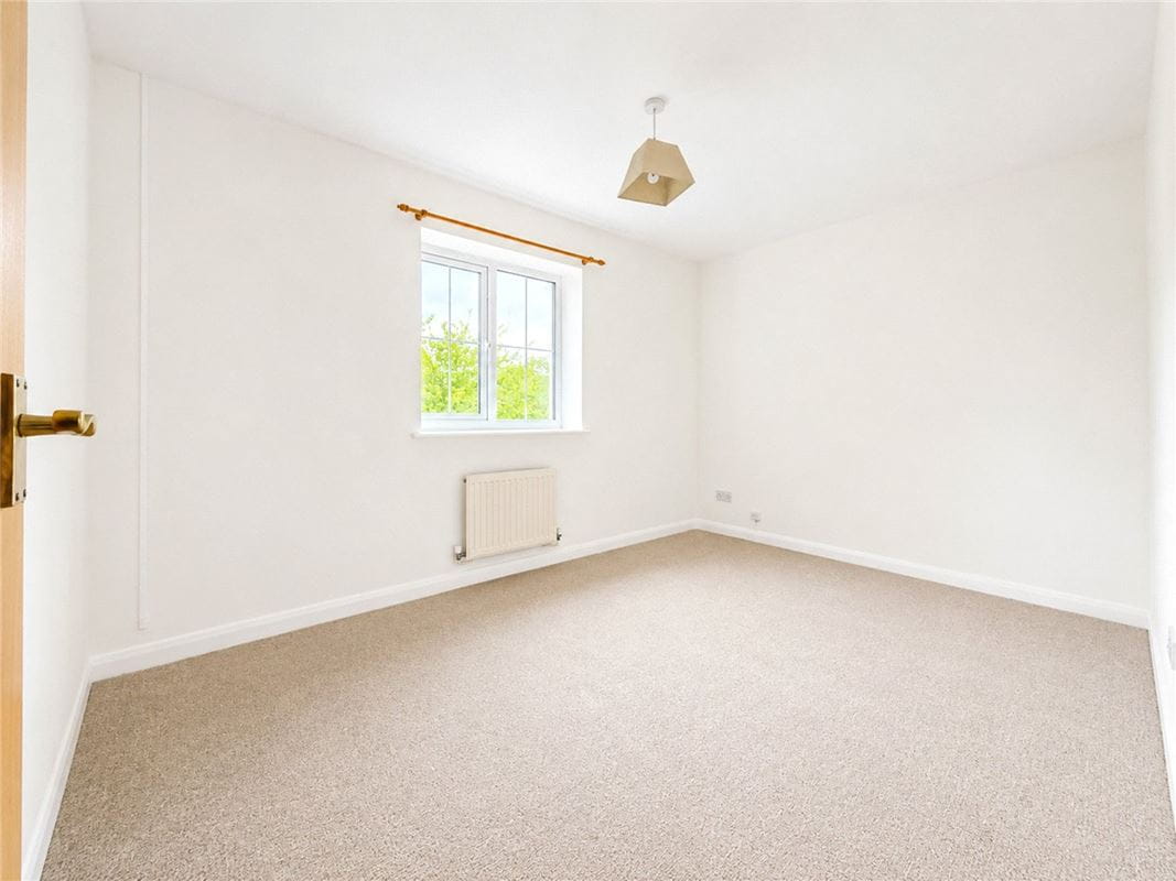 2 bedroom house, Blackthorn Close, Cambridge CB4 - Available