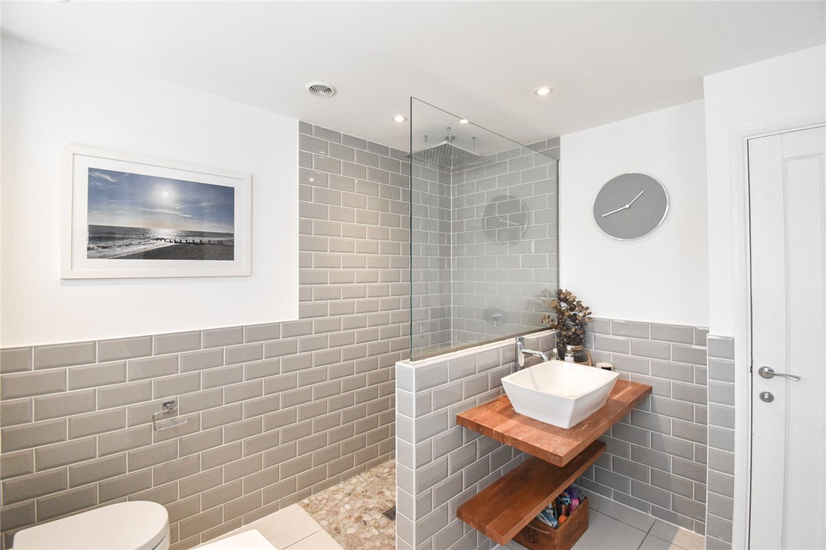 4 bedroom house, Dwyer Joyce Close, Histon CB24 - Sold