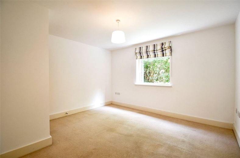 3 bedroom flat, Wessex Court, 21 Queen Ediths Way CB1 - Available