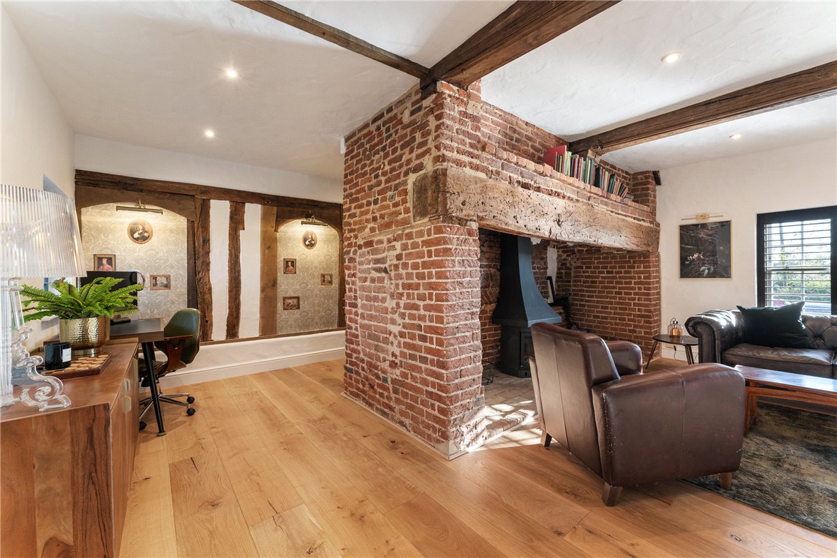 4 bedroom house, Upend, Newmarket CB8 - Available