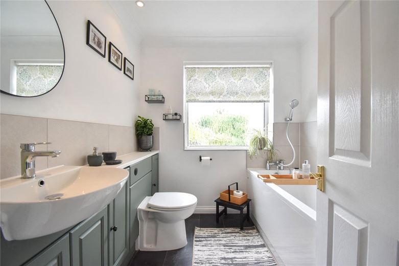 4 bedroom house, Orchard Way, Burwell CB25 - Sold