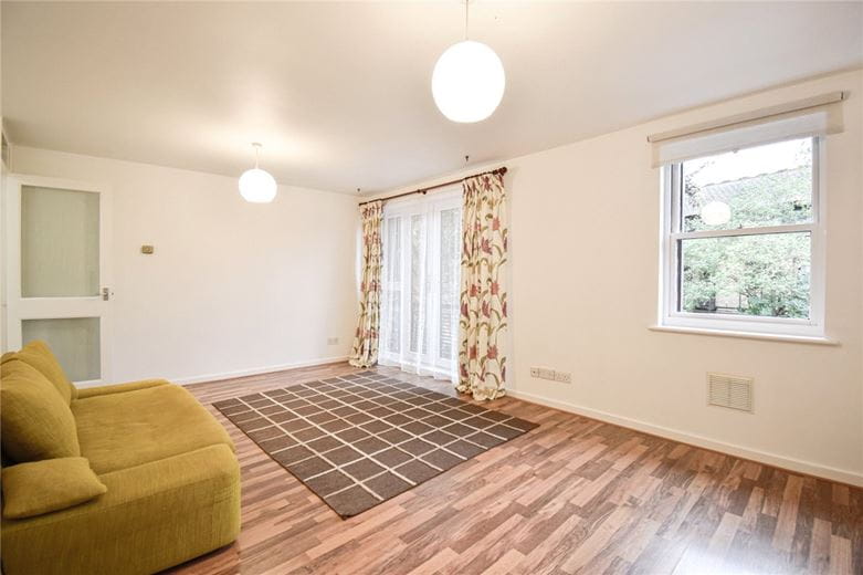 1 bedroom flat, Shelly Garden, Cambridge CB3 - Let Agreed