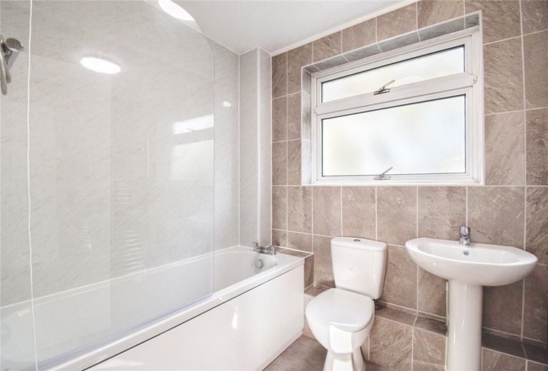 3 bedroom house, Belmore Close, Cambridge CB4
