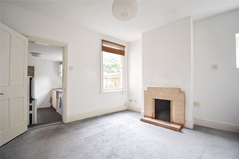 2 bedroom house, Beche Road, Cambridge CB5 - Let Agreed