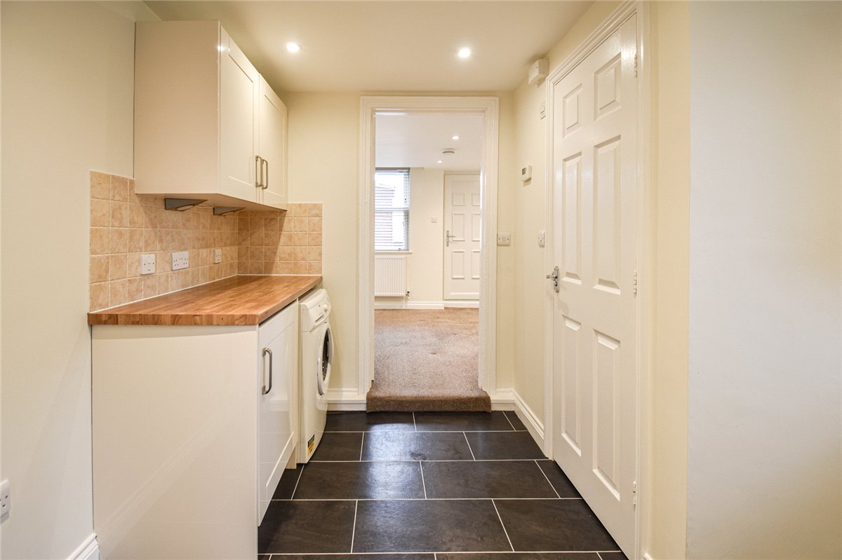 1 bedroom flat, High Street, Cherry Hinton CB1