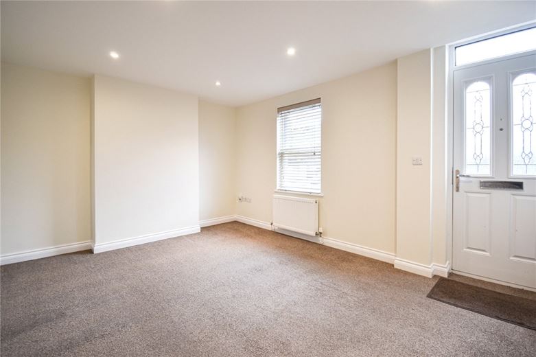 1 bedroom flat, High Street, Cherry Hinton CB1