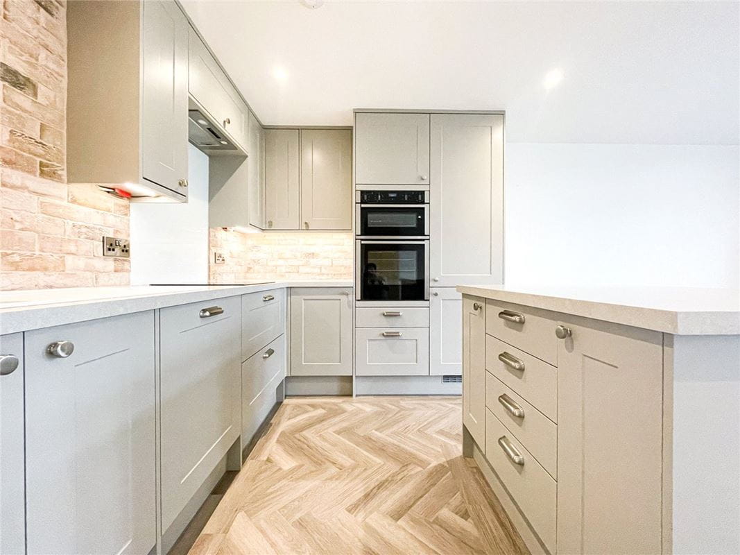 1 bedroom flat, The Belvedere, Homerton Street CB2