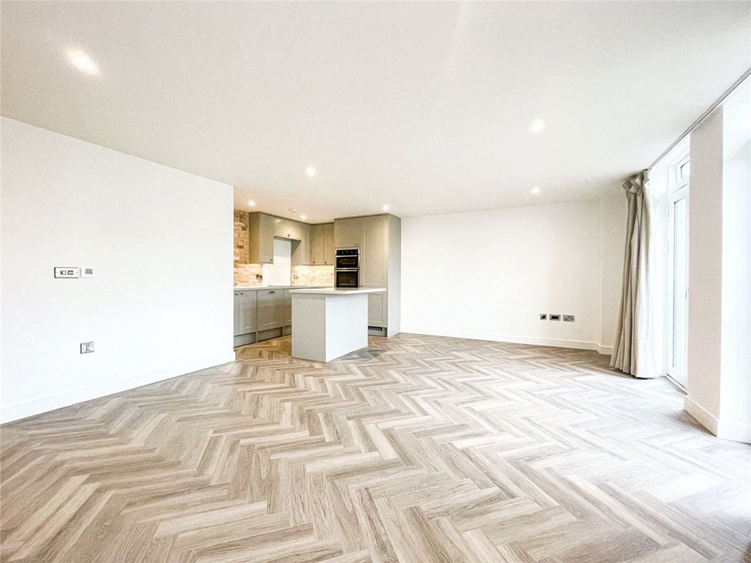 1 bedroom flat, The Belvedere, Homerton Street CB2
