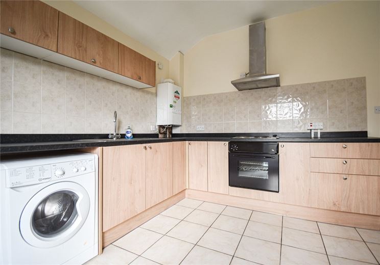 3 bedroom flat, Mill Road, Cambridge CB1 - Let Agreed