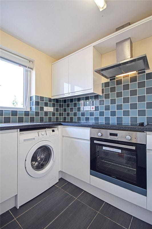 2 bedroom flat, Elmfield Road, Cambridge CB4