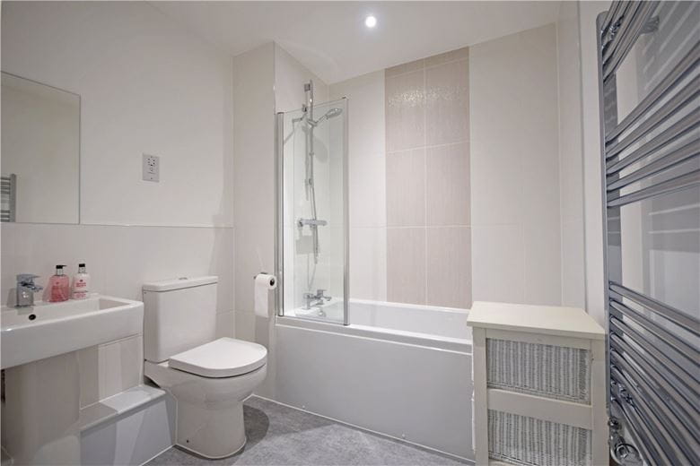 1 bedroom flat, Beacon Rise, 160 Newmarket Road CB5