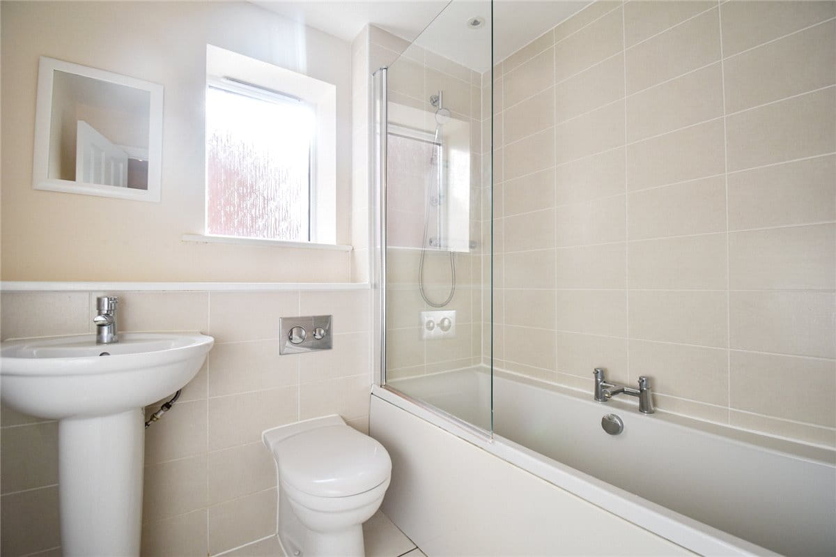 2 bedroom house, Bisley Crescent, Upper Cambourne CB23 - Let Agreed