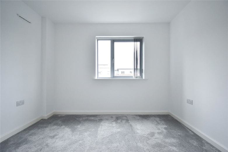 2 bedroom flat, Glenalmond Avenue, Cyan Building CB2 - Available