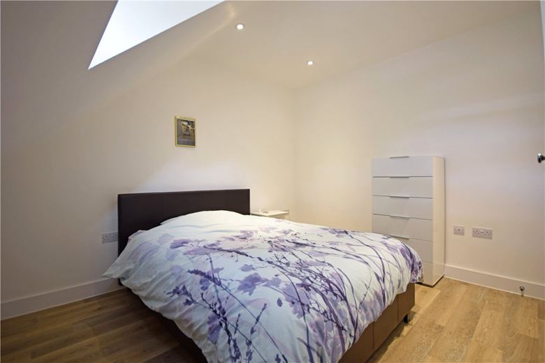 1 bedroom flat, High Street, Trumpington CB2 - Let Agreed