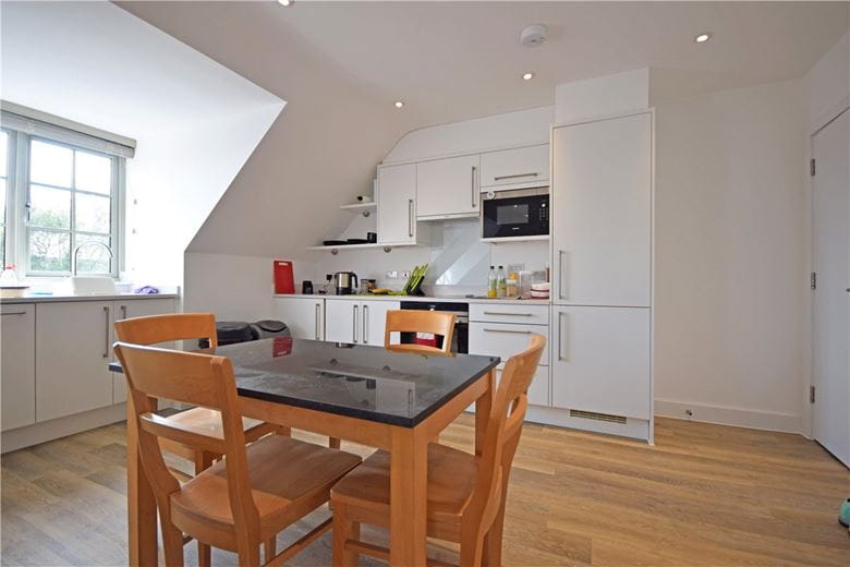 1 bedroom flat, High Street, Trumpington CB2 - Let Agreed