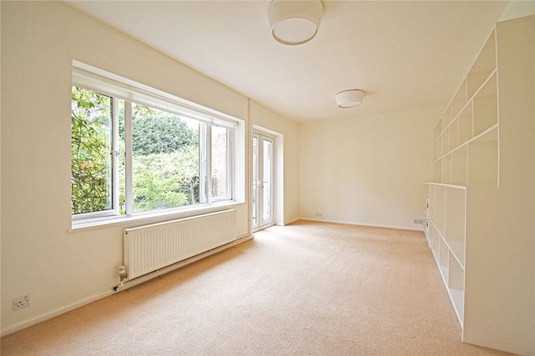3 bedroom house, Bulstrode Gardens, Cambridge CB3