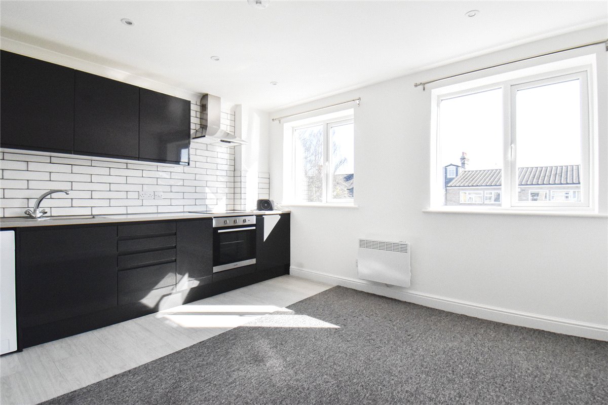 2 bedroom flat, Milton Road, Cambridge CB4