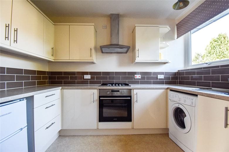 2 bedroom flat, Ramsey Court, Strangeways Road CB1 - Let Agreed