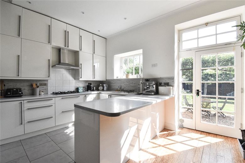 3 bedroom cottage, Newmarket Road, Kirtling CB8 - Let Agreed