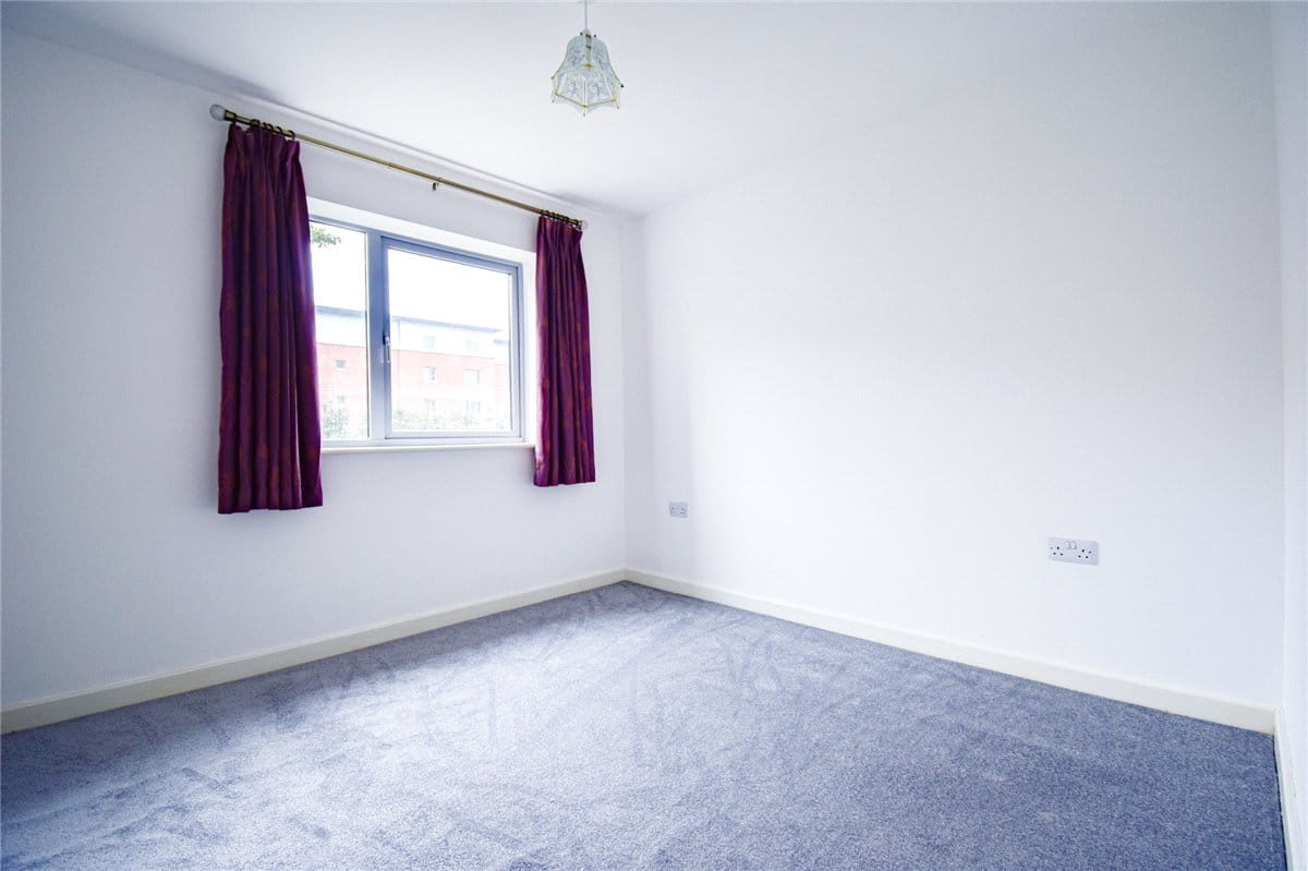 2 bedroom flat, Glenalmond Avenue, Cyan Building CB2