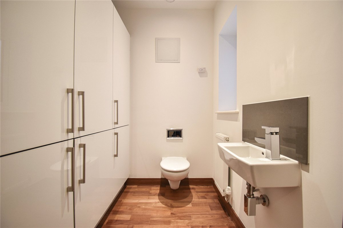 2 bedroom flat, Flamsteed Close, Cambridge CB1 - Let Agreed