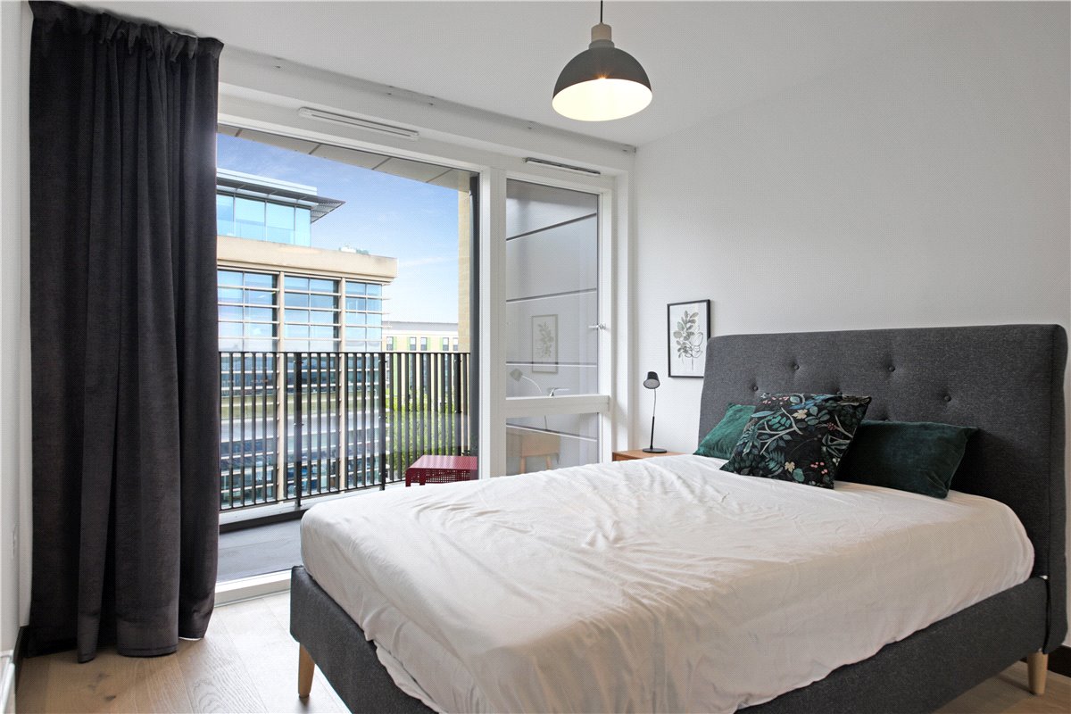 1 bedroom flat, 4 Station Square, Cambridge CB1 - Let Agreed