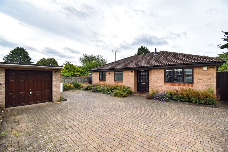 3 bedroom house, Pentland Place, Metcalfe Road CB4 - Available