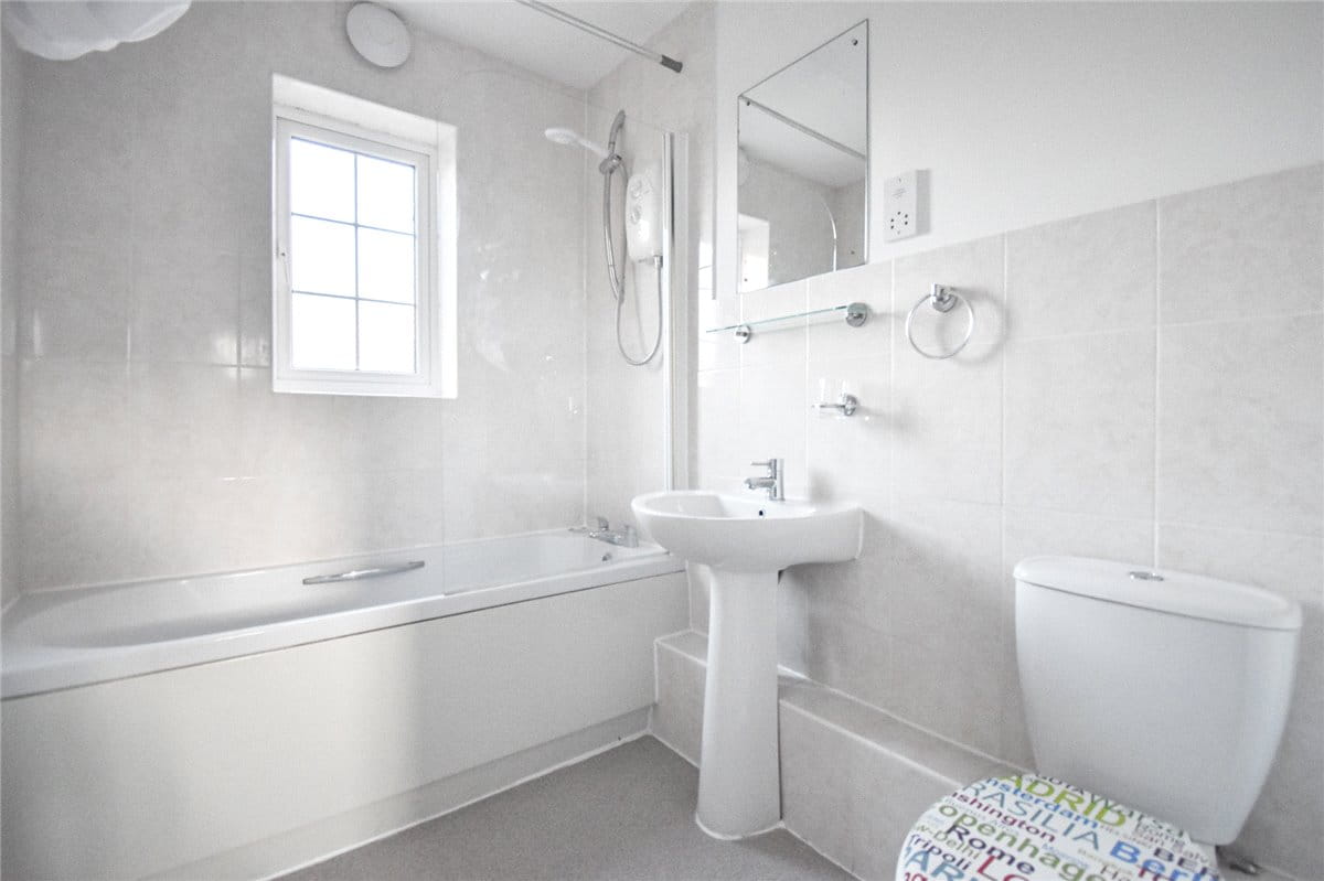 4 bedroom house, The Sycamores, Milton CB24