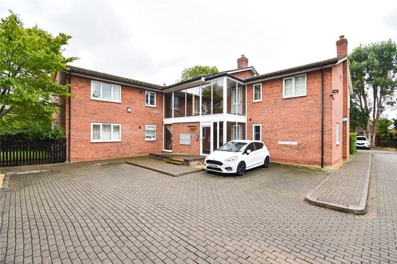 1 bedroom flat, 5 New Road, Harston CB22 - Let Agreed