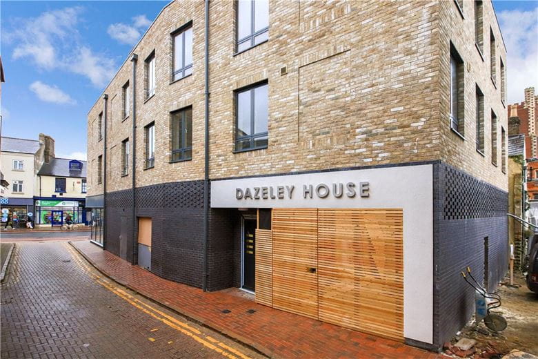 1 bedroom flat, Dazeley House, 1 Cambridge Place CB2 - Let Agreed