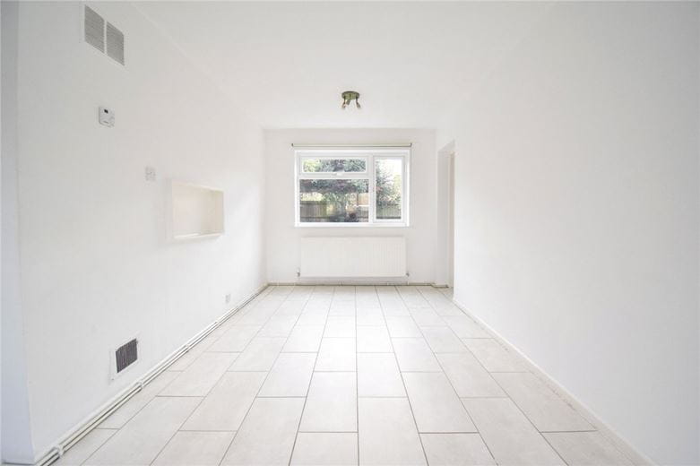 3 bedroom house, Ashvale, Cambridge CB4 - Available