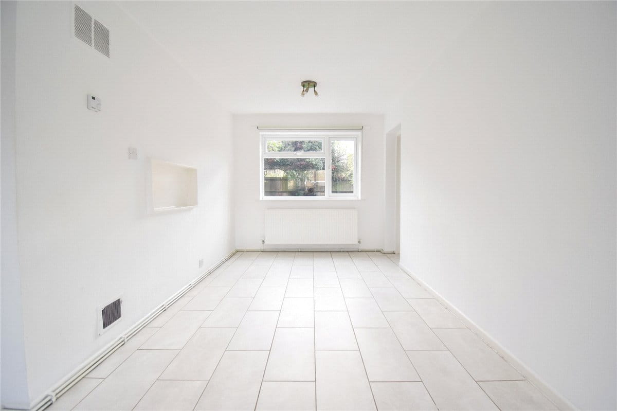 3 bedroom house, Ashvale, Cambridge CB4 - Available