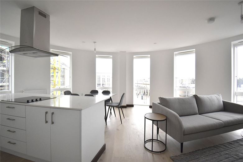 2 bedroom flat, 3 Station Square, Cambridge CB1 - Let Agreed