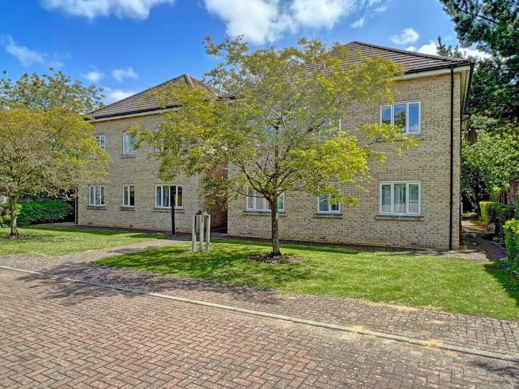 2 bedroom flat, Brookwood House, 226A Histon Road CB4 - Let Agreed