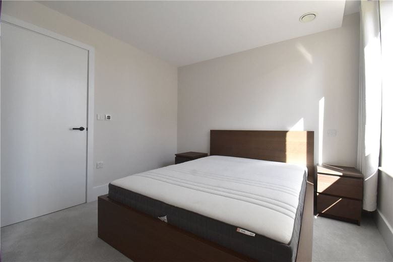 1 bedroom flat, Dazeley House, 1 Cambridge Place CB2 - Let Agreed