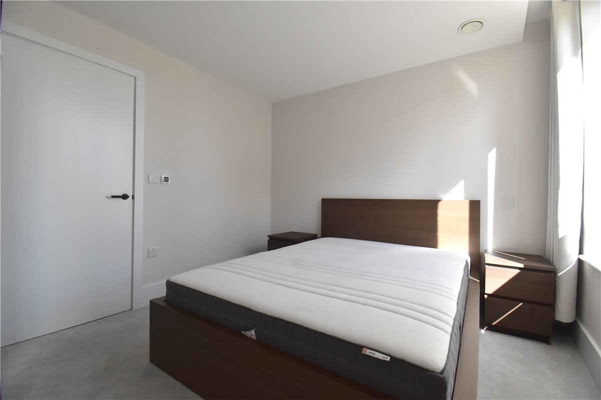 1 bedroom flat, Dazeley House, 1 Cambridge Place CB2 - Let Agreed