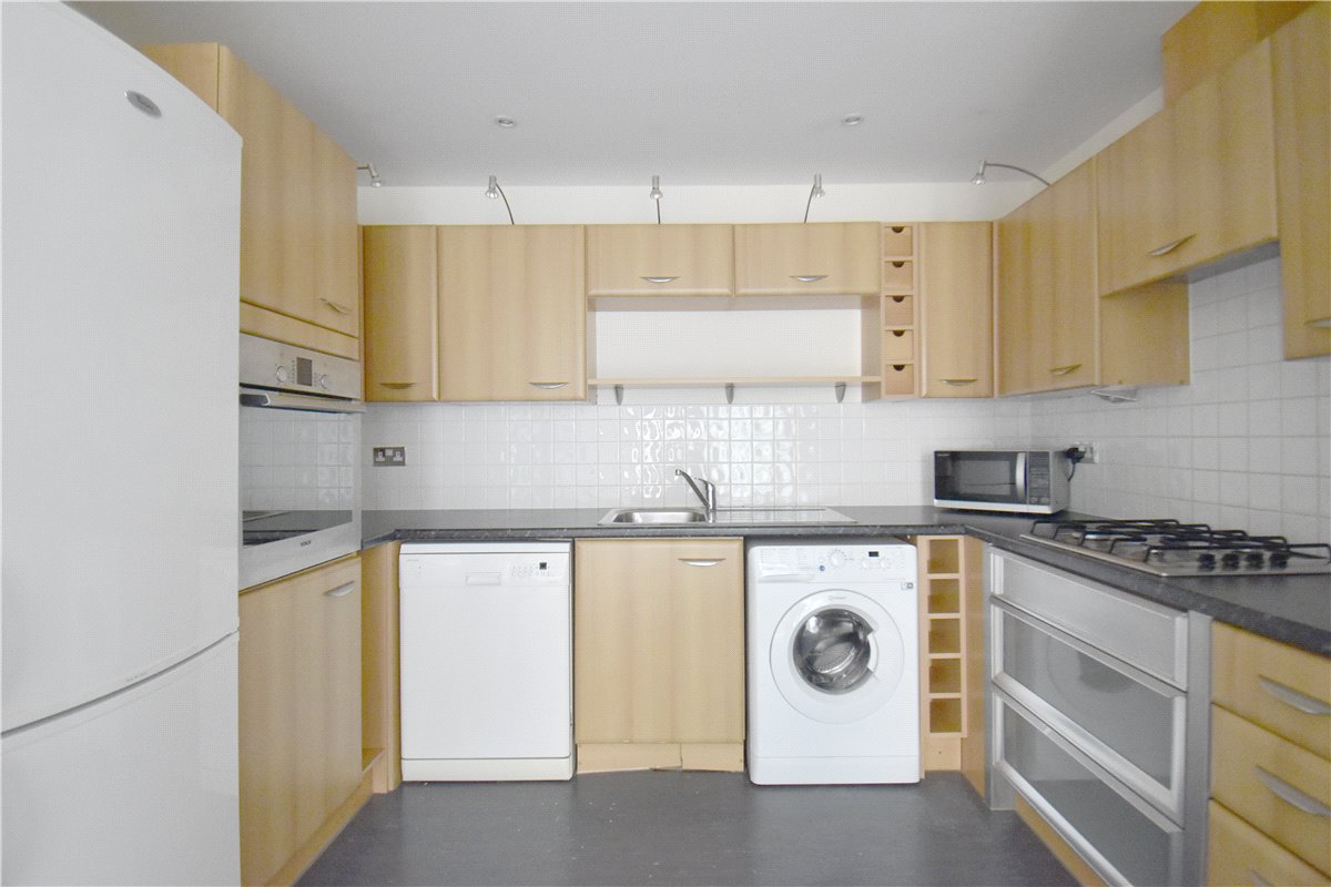1 bedroom flat, Sherman House, Rustat Avenue CB1
