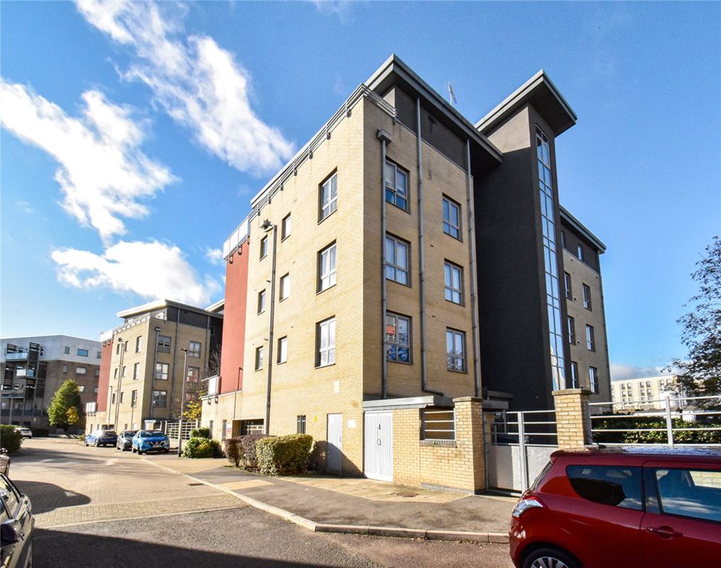 1 bedroom flat, Sherman House, Rustat Avenue CB1