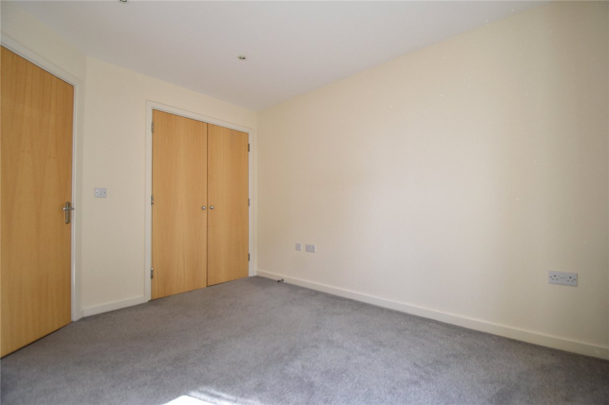 1 bedroom flat, Sherman House, Rustat Avenue CB1