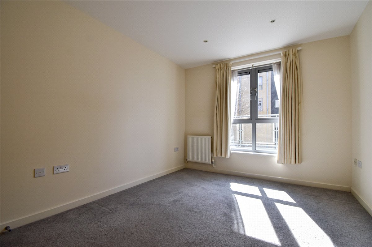 1 bedroom flat, Sherman House, Rustat Avenue CB1