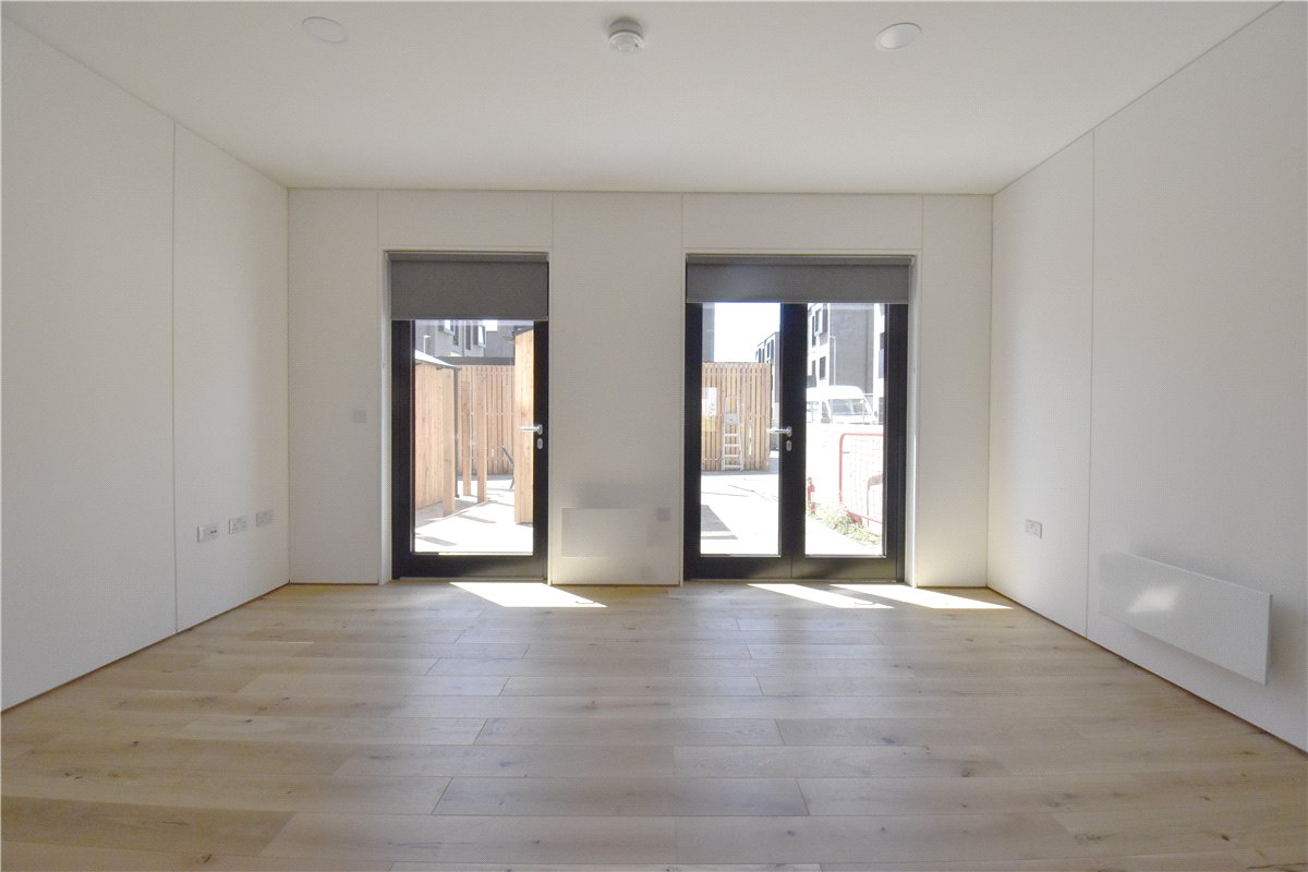 4 bedroom house, Lockhart Way, Northstowe CB24 - Available